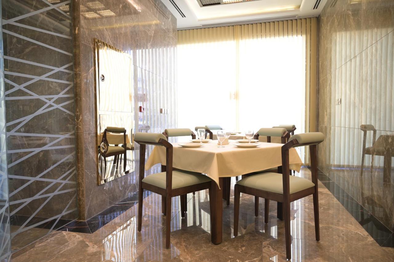 Garden City Hotel Dubai Exterior foto